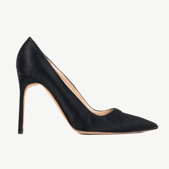 Manolo Blahnik BB Black Satin Pointed-Toe Heels - Picture 1 of 9